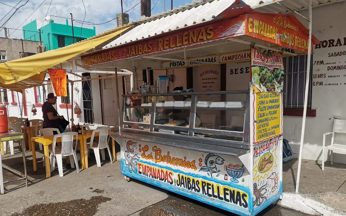 Empanadas de salpicón ya son una tradición en el mercado de mariscos de Tampico Alfredo Márquez (1)